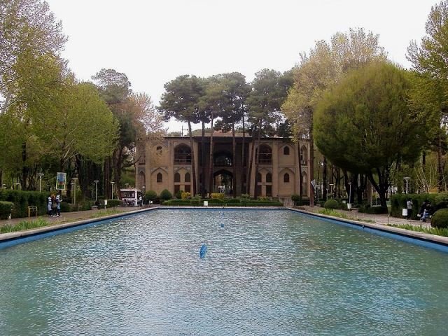 باغ های دیدنی استان اصفهان
