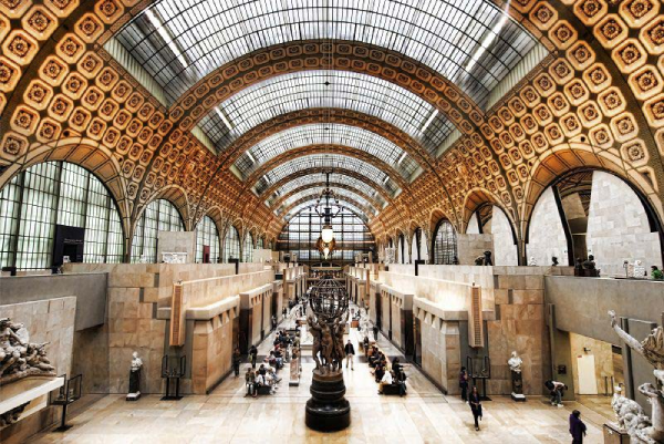 موزه-هنرهای-معاصر-جهان-در-ایستگاه-قطار-پاریس4.webp
