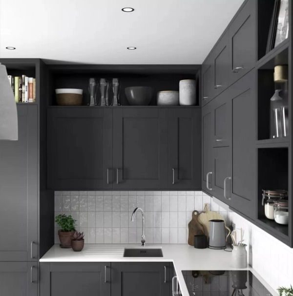 کابینت‌های آشپزخانه کوچک را تا سقف ادامه دهید