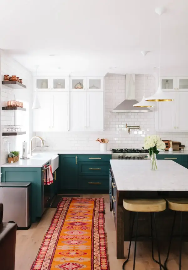 آشپزخانه مدرن با رنگ سبز