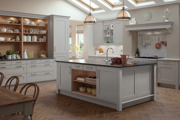 لوستر، مهم‌ترین عامل در نورپردازی آشپزخانه کلاسیک 
