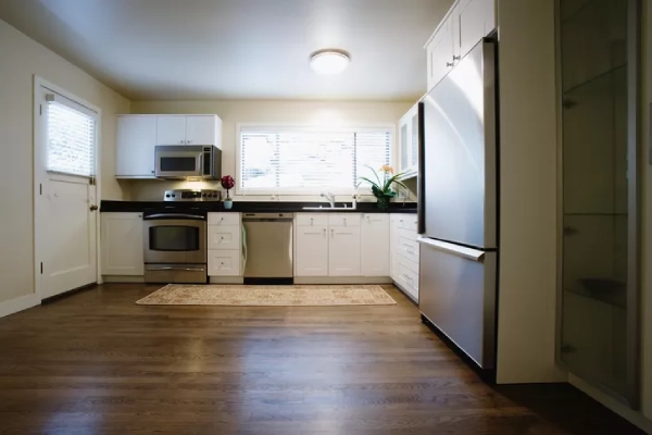 بهترین مدل نورپردازی سقف آشپزخانه مدرن چیست؟
