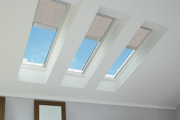 مدل سقف شیشه ای پذیرایی
