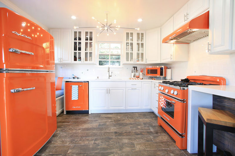 ترکیب نارنجی با سفید در خانه